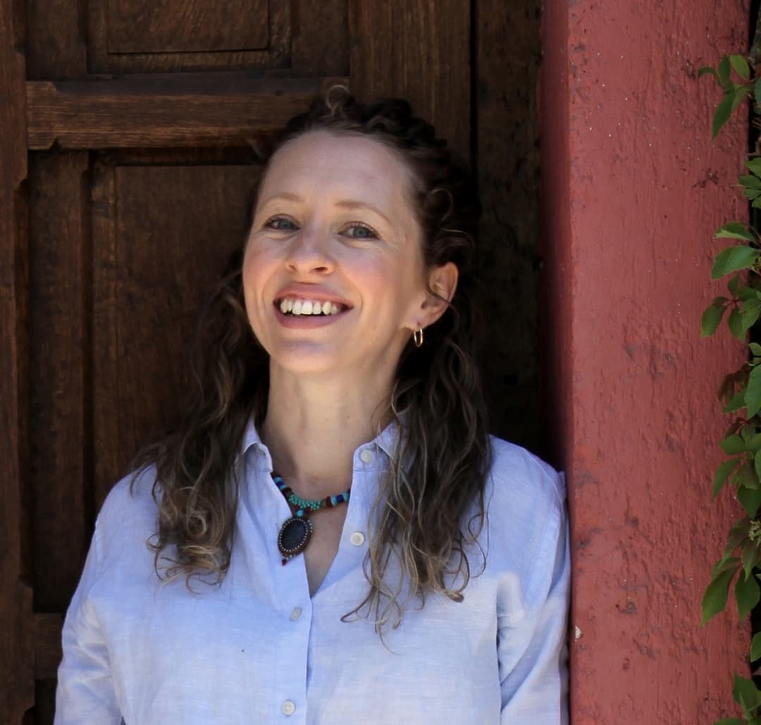 Aimee Q Devlin, water wellness consultant and founder of Drawn